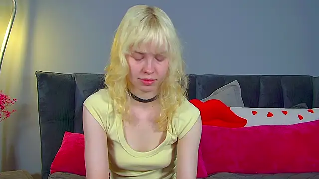 HannahHollis Adlı Modelin Canlı XXX Sohbeti