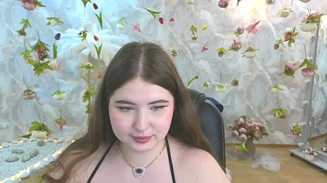 PixelGoddess Adlı Modelin Canlı XXX Sohbeti