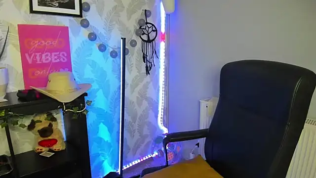 Nova_SIN's Live XXX Chat