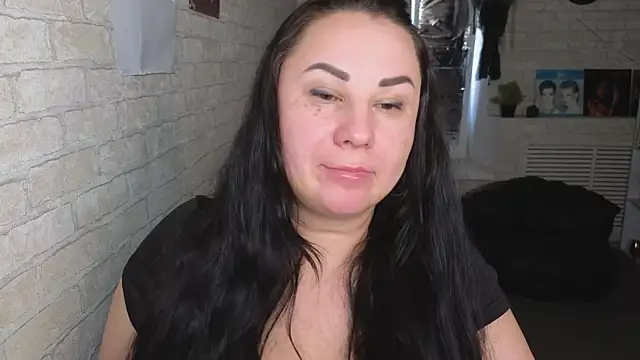 Chatroom XXX en direct de Mia_Misteryy