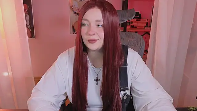 carolina_elf Adlı Modelin Canlı XXX Sohbeti