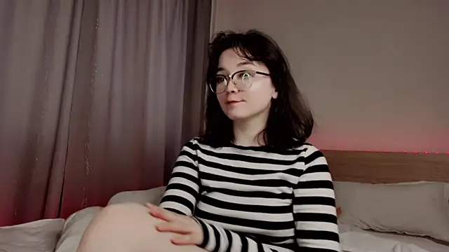DazzlingFire Chat XXX live