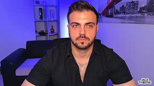 Jace_Thorne Adlı Modelin Canlı XXX Sohbeti