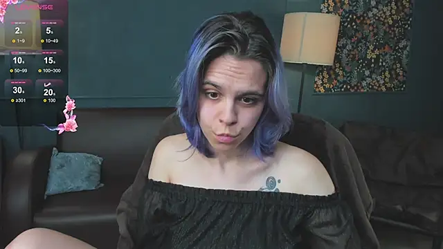LiraBelle Adlı Modelin Canlı XXX Sohbeti