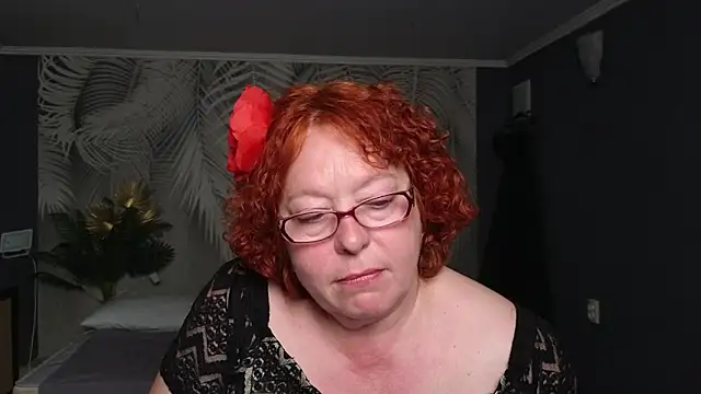 Živý XXX chat Fara_Flutte