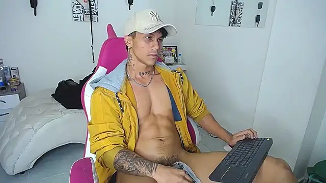Leonard_Price Webcam-Show