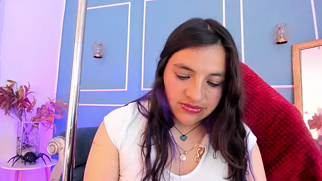 XXX chat uživo modela TaraTaylorr