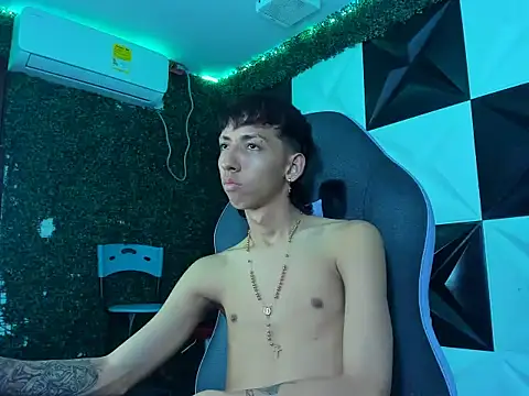 Chat XXX en directo de charly_joseph
