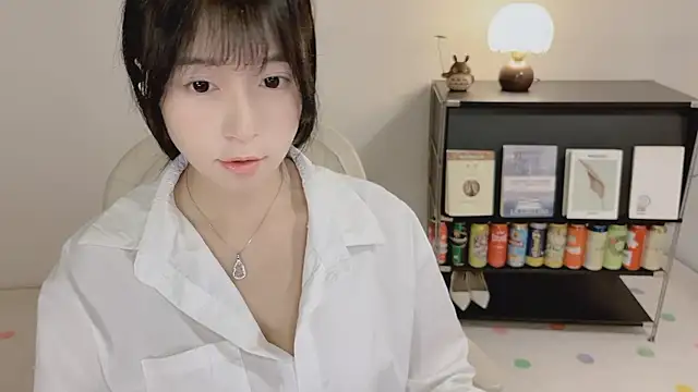 OnechestnutのライブXXXチャット