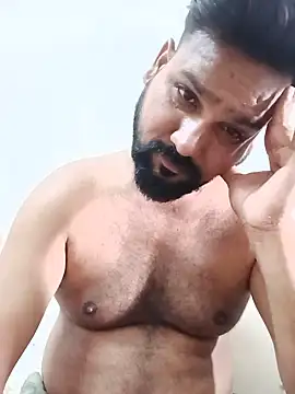 Shiva7478 Adlı Modelin Canlı XXX Sohbeti