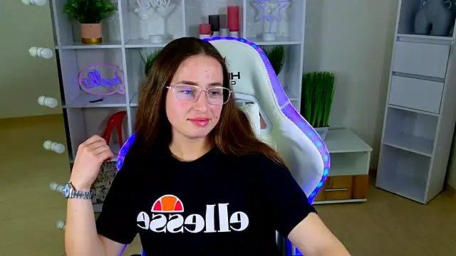 NadinnL's Live XXX Chat