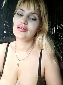 Freya_Milf Chat XXX live