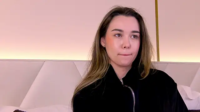 MiaMarlow live XXX chat