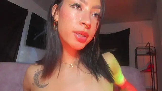 Ounla_Sweet live XXX chat