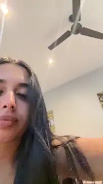 LilMisIndianx Pertunjukan Webcam
