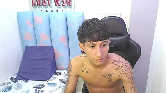 liam_play Webcam Show