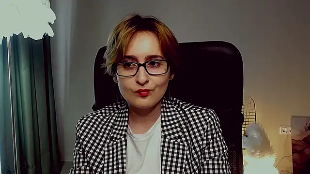 LixeLuna Chat XXX live