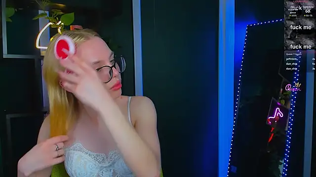 XXX chat uživo modela maddy_moah