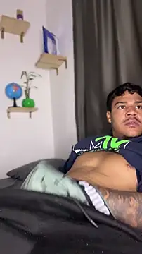 XXX chat uživo modela Ugh_Manux
