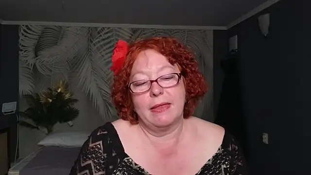 Chat XXX en directo de Fara_Flutte