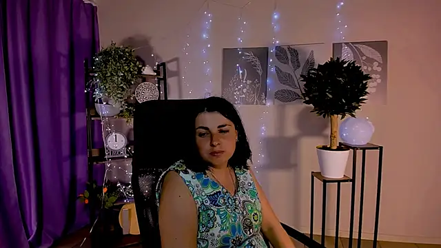 MartaEdams – Naživo XXX chat