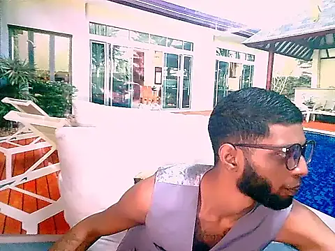 CharmingIndian1n Webbikameraesitys