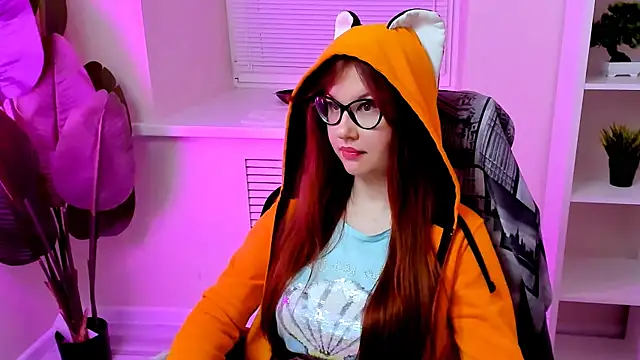 CarolGiggly live XXX chat