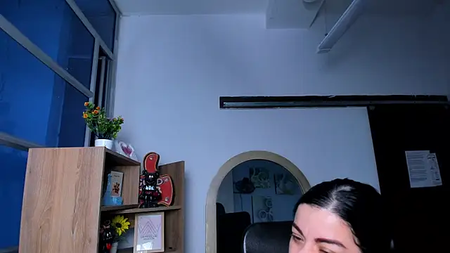 Emilyy_Moon_ Chat XXX live