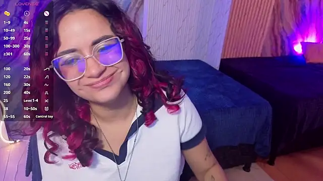 XXX chat uživo modela kristen_tay