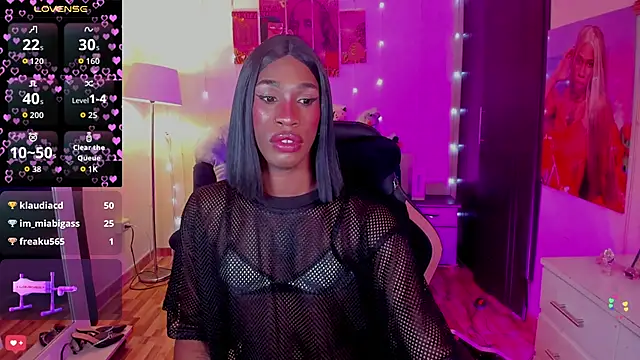 XXX chat uživo modela Kendall_Gil