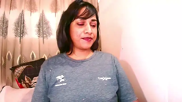 Chatroom XXX en direct de Indian_Erotic69