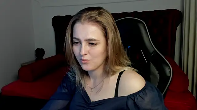 Chatroom XXX en direct de EllaBells