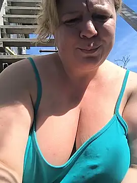 jusichka Live XXX-Chat
