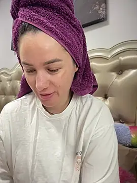 HotXMom_ live XXX chat
