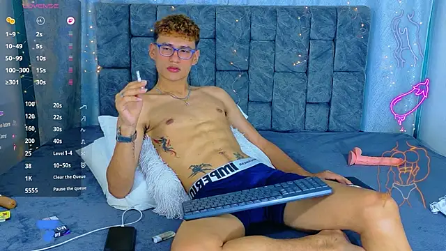 NicolasTorrez 网络视讯表演