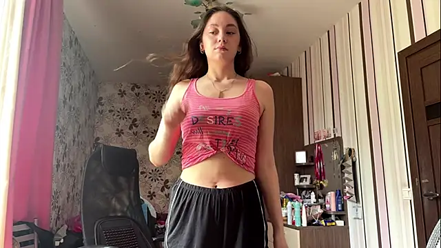 EllieNorth Adlı Modelin Canlı XXX Sohbeti
