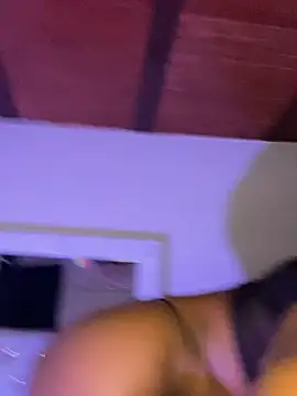 annahot2 Adlı Modelin Canlı XXX Sohbeti