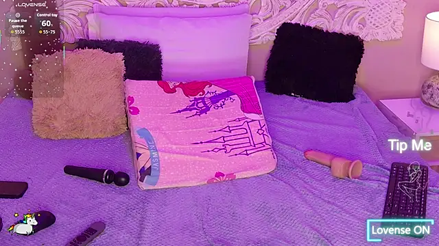 MalaikaBrown Adlı Modelin Canlı XXX Sohbeti