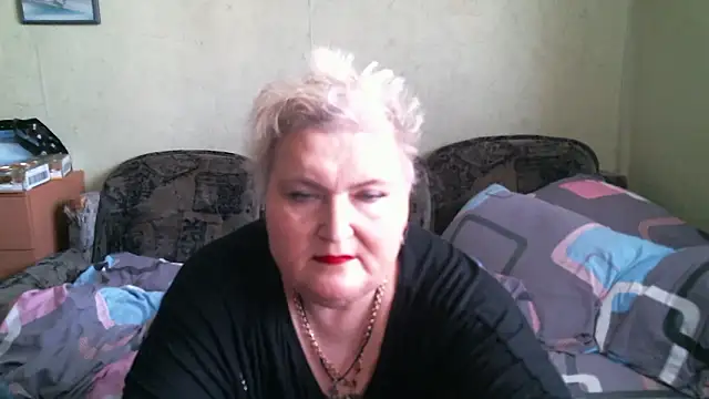 Lana555 Adlı Modelin Canlı XXX Sohbeti