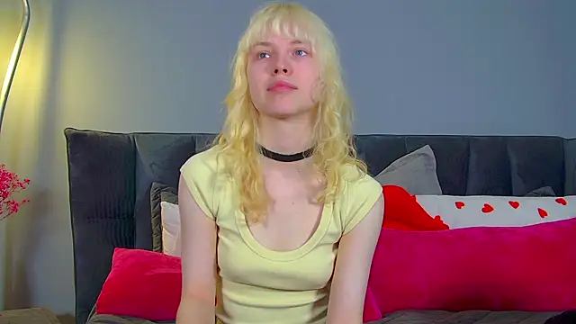 HannahHollis Adlı Modelin Canlı XXX Sohbeti