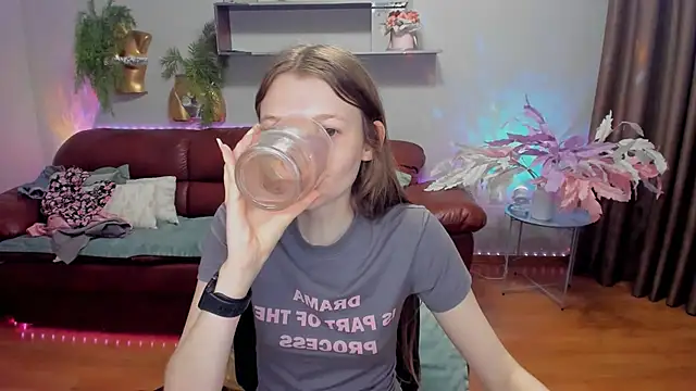 NikaRain Live XXX-chat