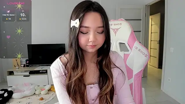 Fluffy_Rose's Webcam Show