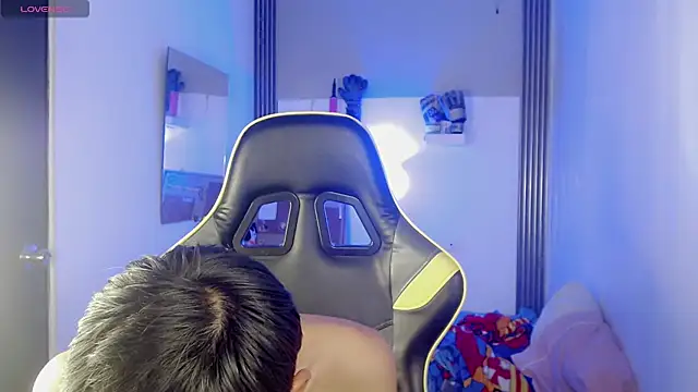 Czat XXX na żywo – Liarr_