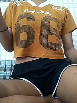 Lovely--girl Show Webcam