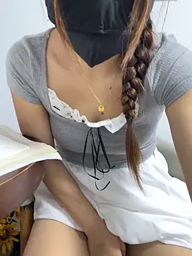 Cara-02 লাইভ XXX চ্যাট