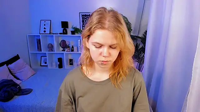 ElizabethVane Adlı Modelin Canlı XXX Sohbeti