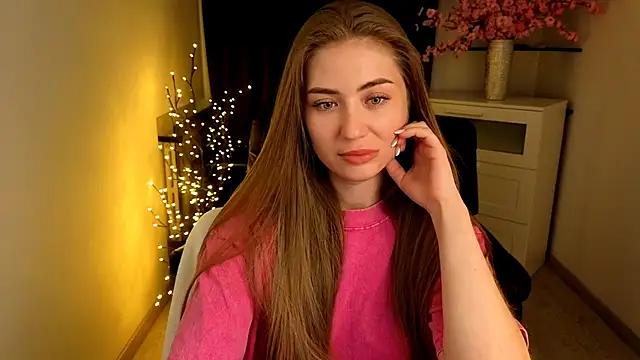 Chain_Alice's Live XXX Chat