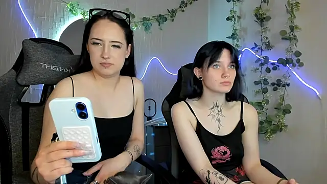 Elastikisss' Webcam Show