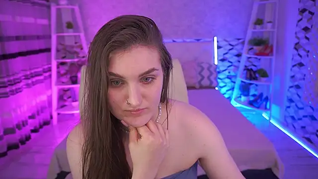 Chat XXX en directo de EmmyCharmm