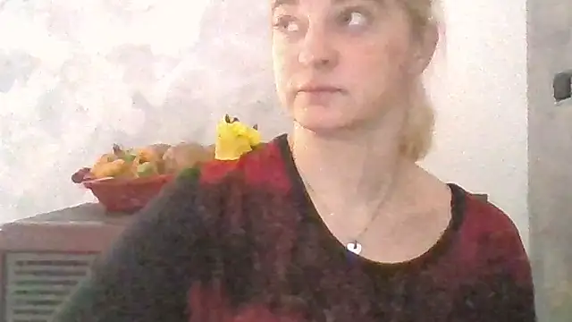 Živý XXX chat GoldenAngelMilf